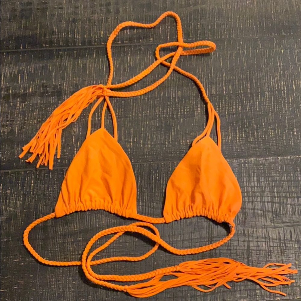 Acacia locals swim top